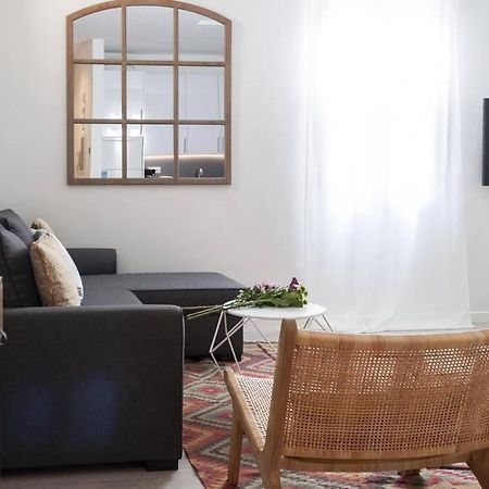 Apartamento En Puerta Del Sol 2 Madrid Bagian luar foto