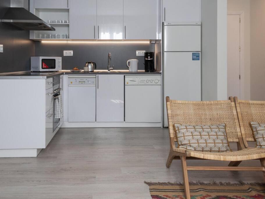 Apartamento En Puerta Del Sol 2 Madrid Bagian luar foto