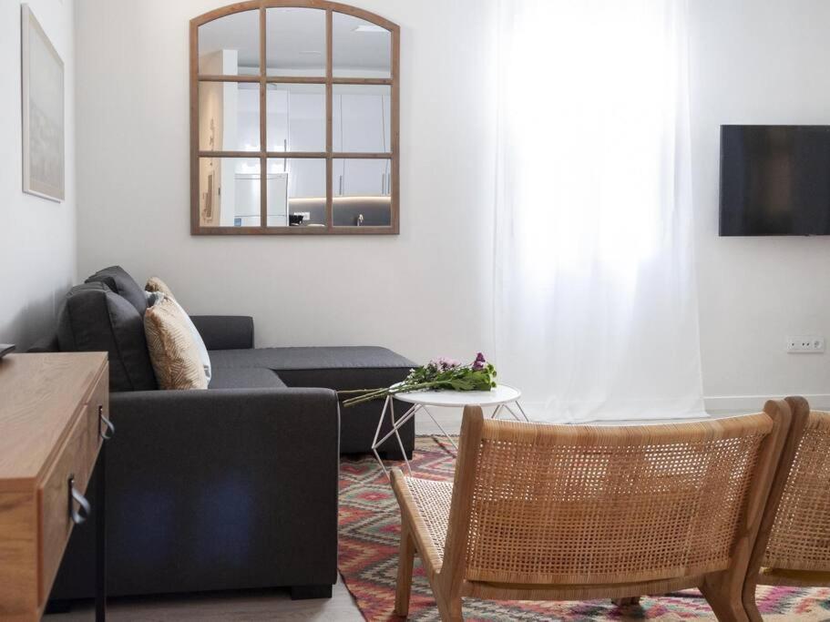 Apartamento En Puerta Del Sol 2 Madrid Bagian luar foto