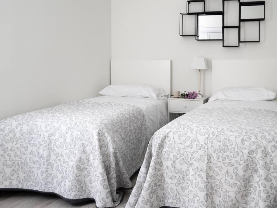 Apartamento En Puerta Del Sol 2 Madrid Bagian luar foto